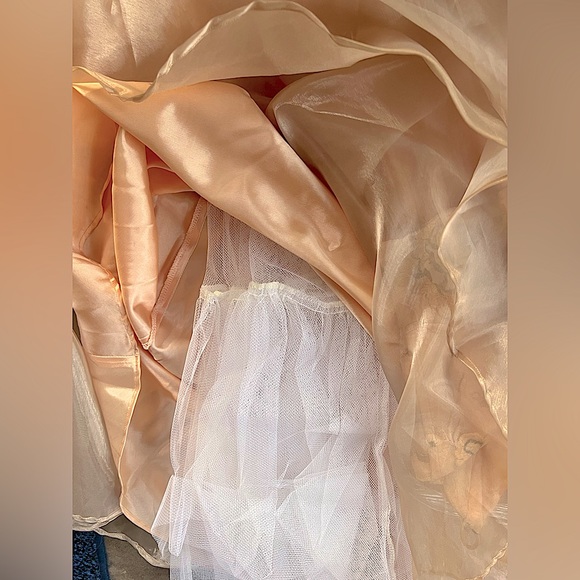 Gorgeous formal dress in excellent conditions - Picture 11 of 12